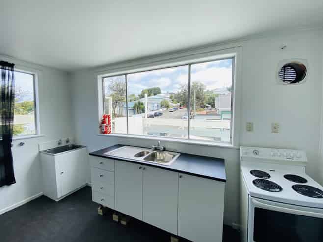 4/510 Adelaide Rd, Berhampore