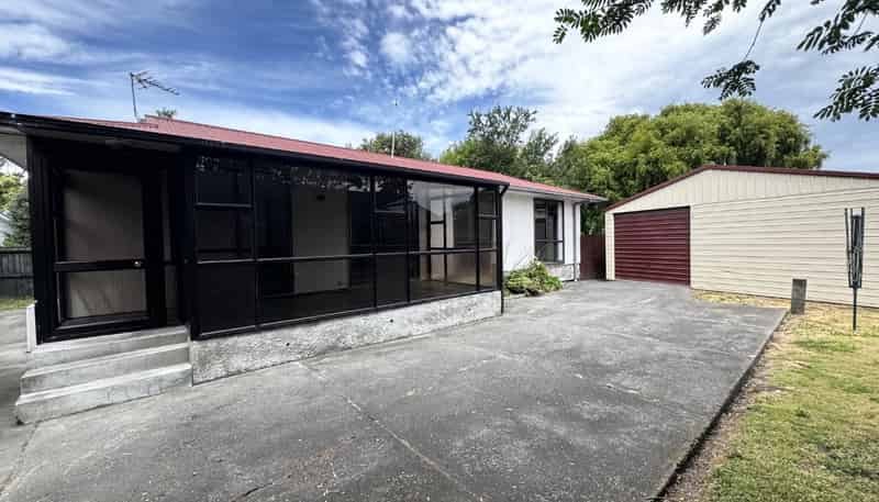 5 Hersham Place, Bromley