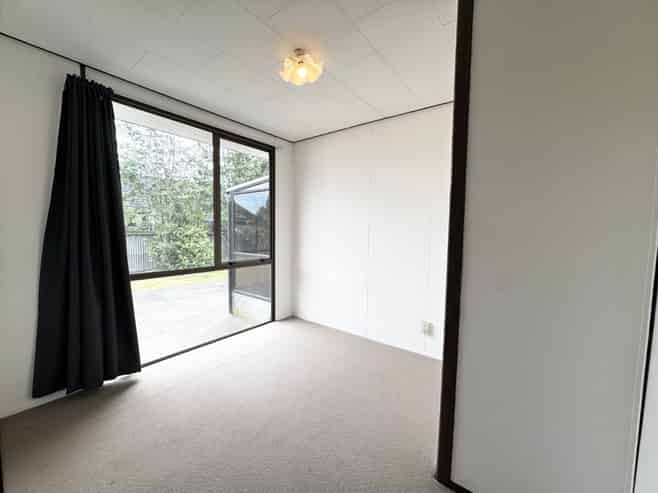 5 Hersham Place, Bromley