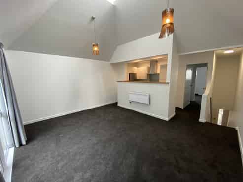 12A Lawson Place, Mount Victoria