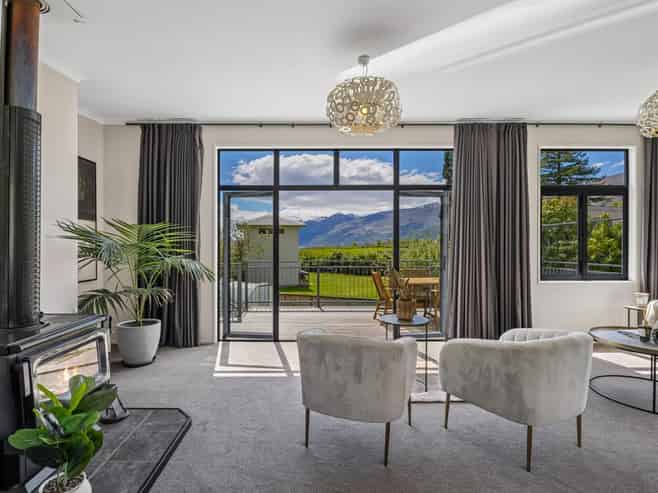 17 Kent Street, Kingston