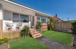2/45 Denbigh Ave, Mount Roskill