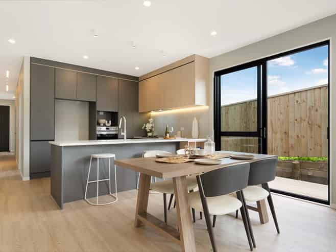 8 Whakairo Crescent, Gulf Harbour