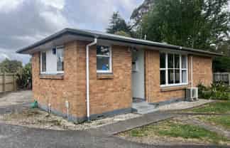 65 Winstone Avenue, Chartwell