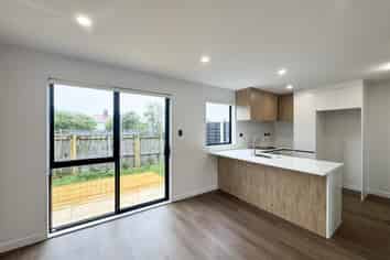 3/20 Luke Street, Otahuhu