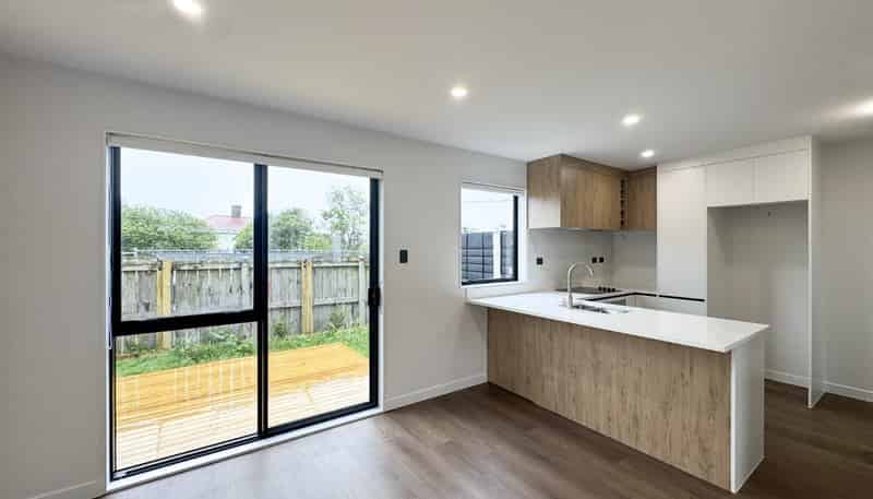 3/20 Luke Street, Otahuhu