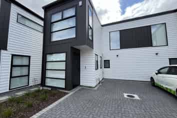 3/20 Luke Street, Otahuhu