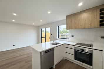 3/20 Luke Street, Otahuhu