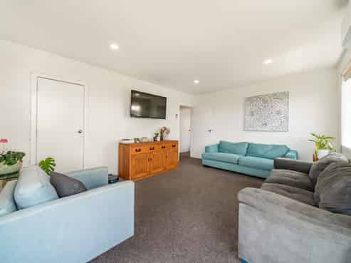 6 Piko Street, Titahi Bay