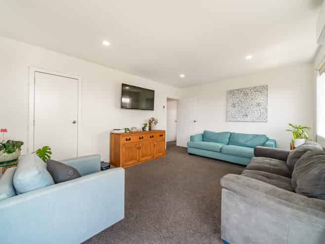 6 Piko Street, Titahi Bay