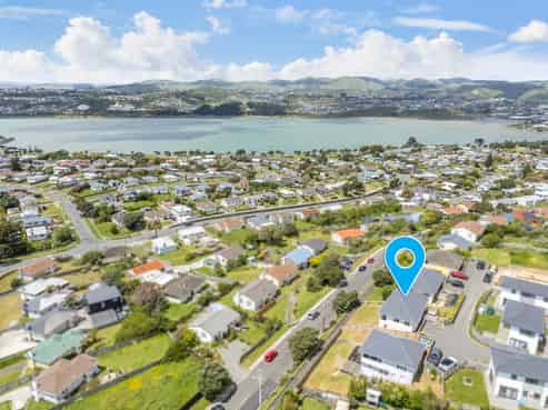 6 Piko Street, Titahi Bay