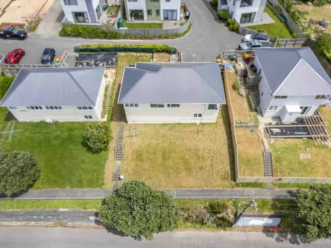 6 Piko Street, Titahi Bay