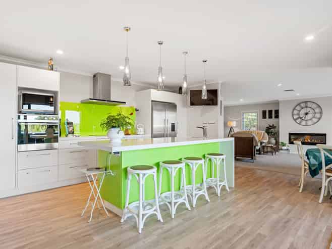 21 Laguna Place, Matakatia