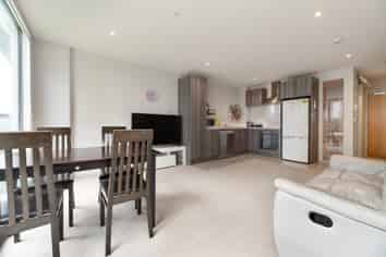 107/3 Rose Garden Lane, Albany