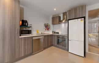 107/3 Rose Garden Lane, Albany