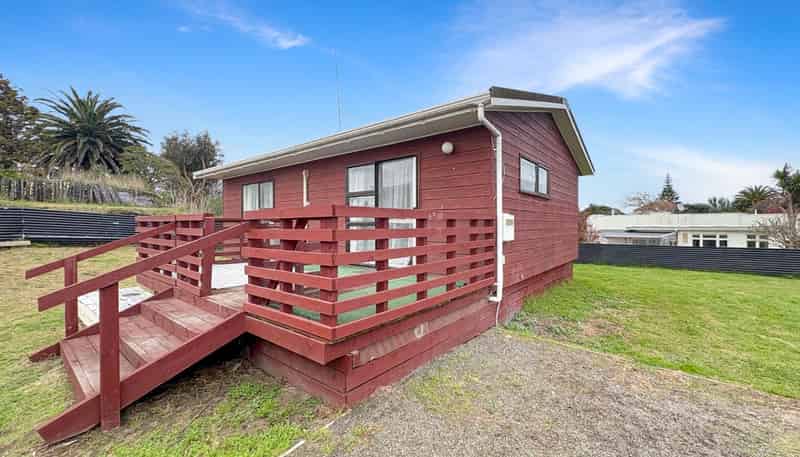 C/61 Johnston street, Foxton