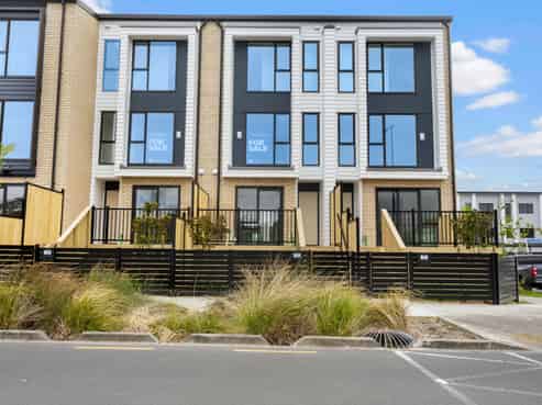 109 Settlers Avenue, Hobsonville