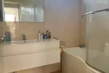 B/118 Bleakhouse Road, Mellons Bay