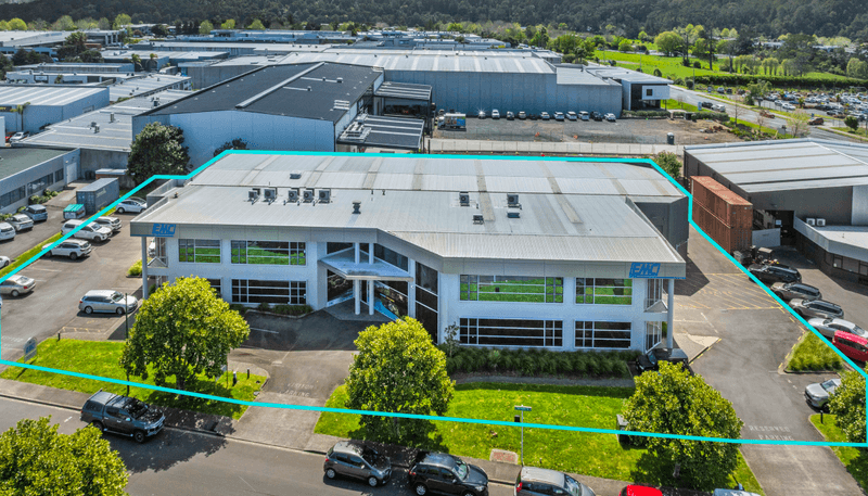 56 Tarndale Grove , Albany