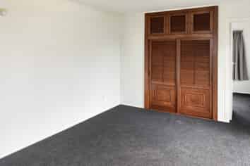 5 Clarevale Street, Burwood