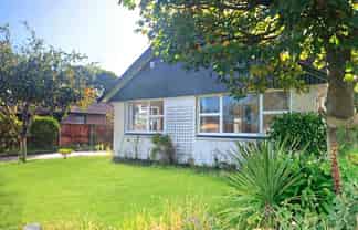 5 Clarevale Street, Burwood