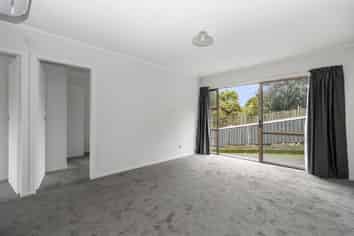 2/633 Grey Street, Hamilton East