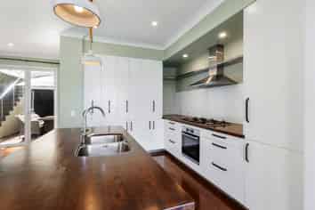 82 Orakei Road, Remuera