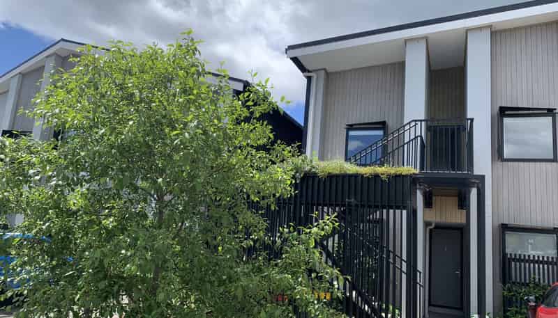 9/1 Genevieve Lane, Hobsonville