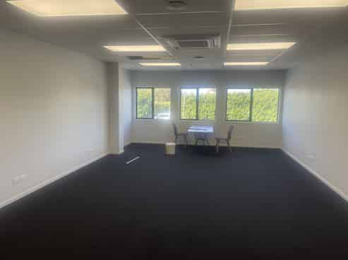 High-quality tilt slab Freehold opportunity