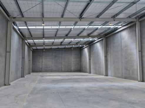 High-quality tilt slab Freehold opportunity