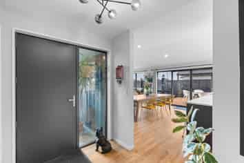 44 Candlesticks Crescent, Lincoln