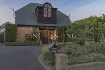 33 McDougall Avenue, Saint Albans