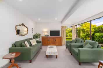 33 McDougall Avenue, Saint Albans