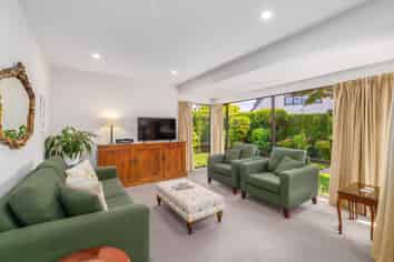 33 McDougall Avenue, Saint Albans