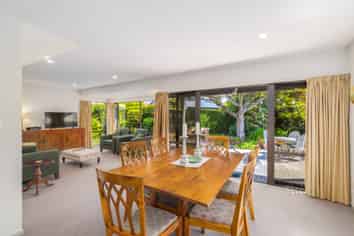 33 McDougall Avenue, Saint Albans