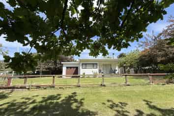 Hut 18/1538 Pareora River Road, Timaru