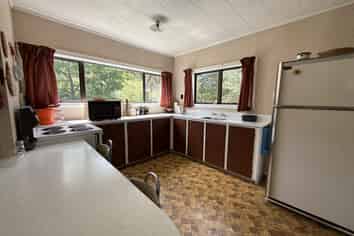 Hut 18/1538 Pareora River Road, Timaru