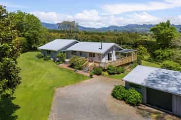 7 Walker Road East, Katikati