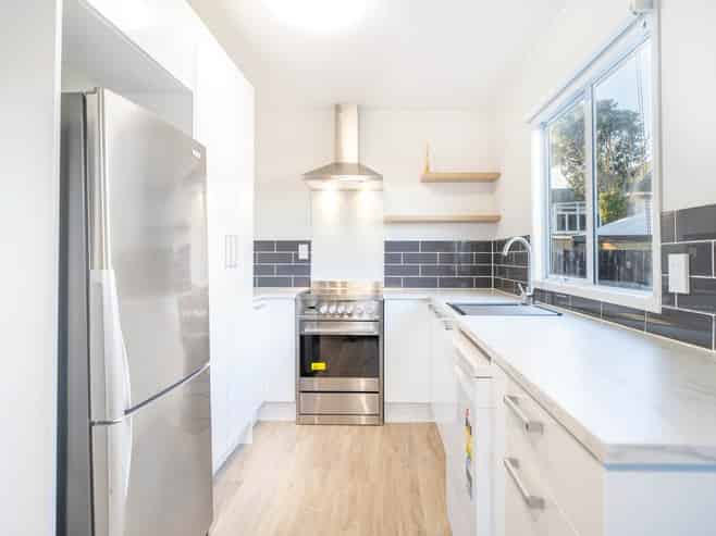 2/76 Mcannalley Street, Manurewa East