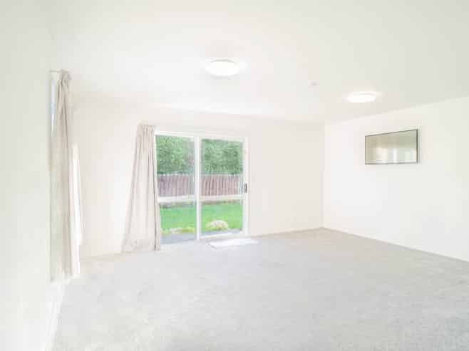 2/76 Mcannalley Street, Manurewa East