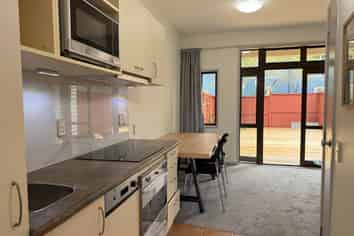 89/92 Bush Road, Albany