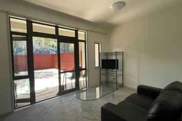 89/92 Bush Road, Albany