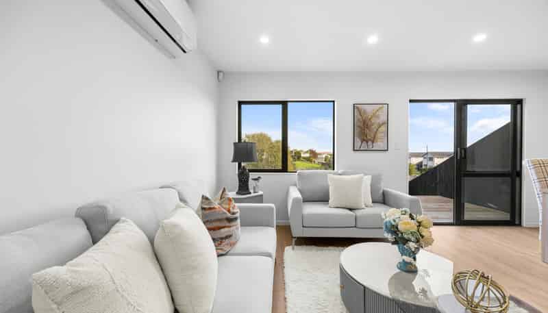 12 Nanjing Road, Pukekohe