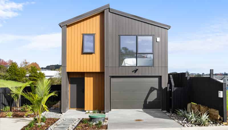 12 Nanjing Road, Pukekohe