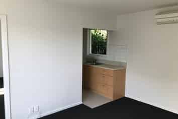 1/30 Whitmore Street, Saint Albans