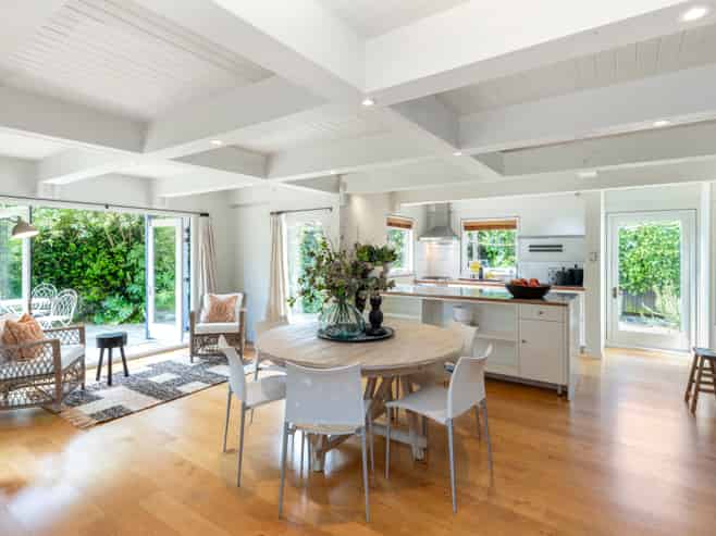 1-3/37A Holmwood Road, Merivale