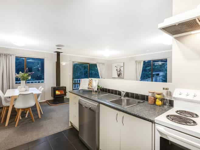 25 Postgate Drive, Whitby