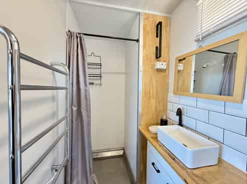 10/408 The Esplanade , Island Bay