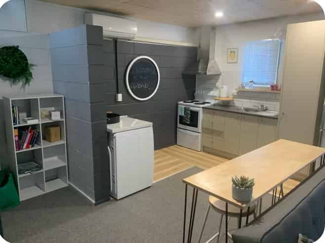 10/408 The Esplanade , Island Bay