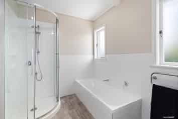 16 Gibson Road, Tuakau